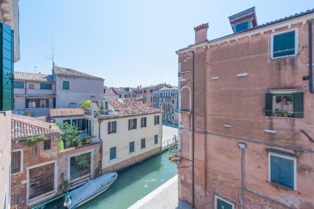 Ca' De La Comare, Relaxing And Elegant Apartment On Canal Grande Veneza Exterior foto