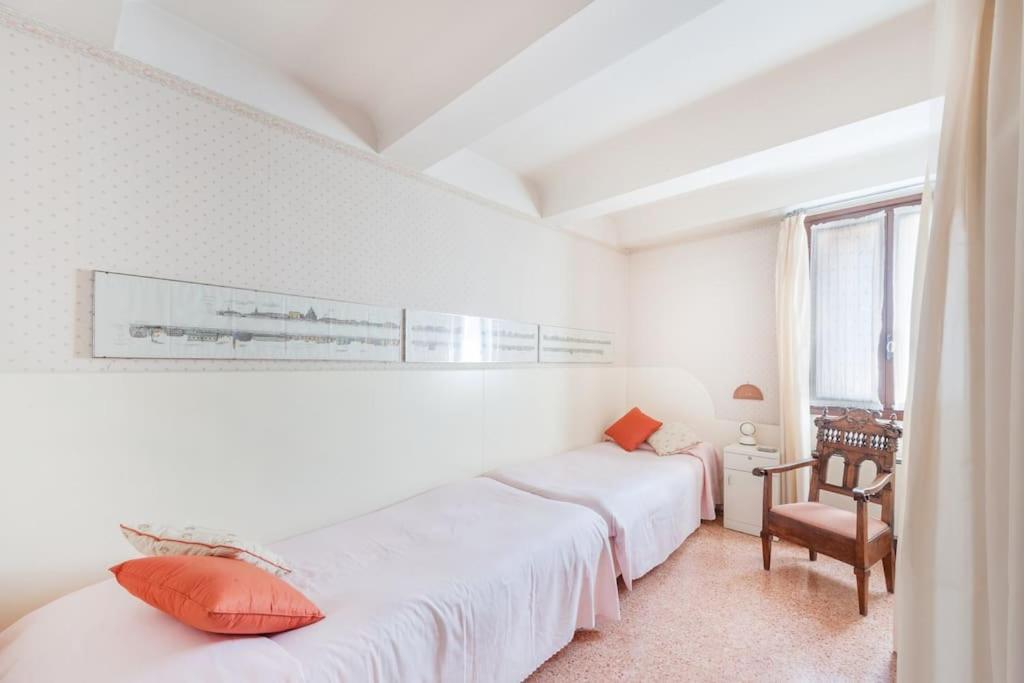 Ca' De La Comare, Relaxing And Elegant Apartment On Canal Grande Veneza Exterior foto